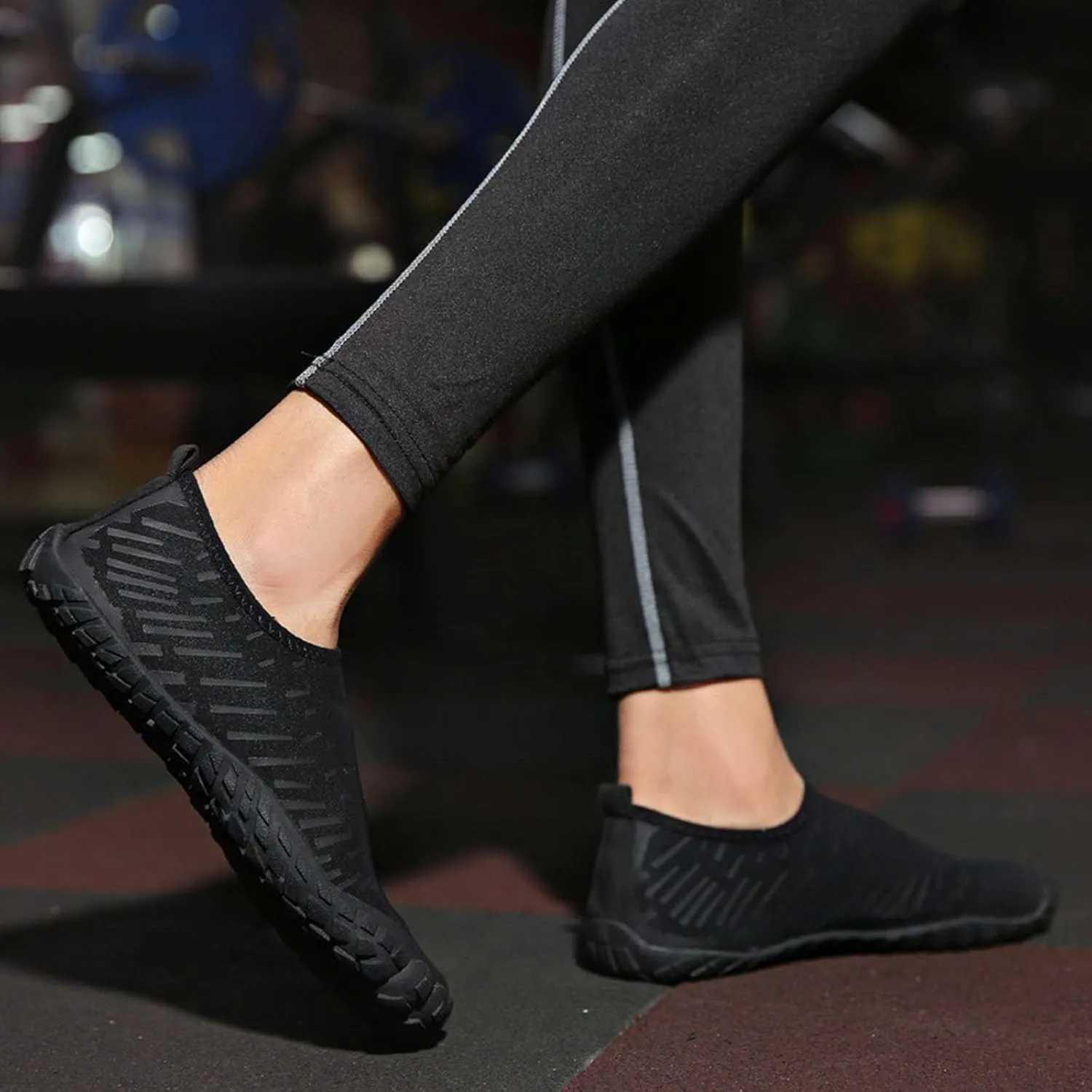 Water Shoes for Swimming Beach Pool Barefoot Quick Dry Aqua Socks Women Men Outdoor Sports Hiking Surf Yoga Exercise Lightweight Shoes